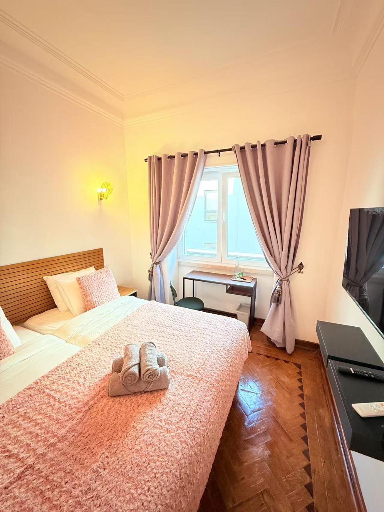 Happy Sintra Inn ภายนอก รูปภาพ