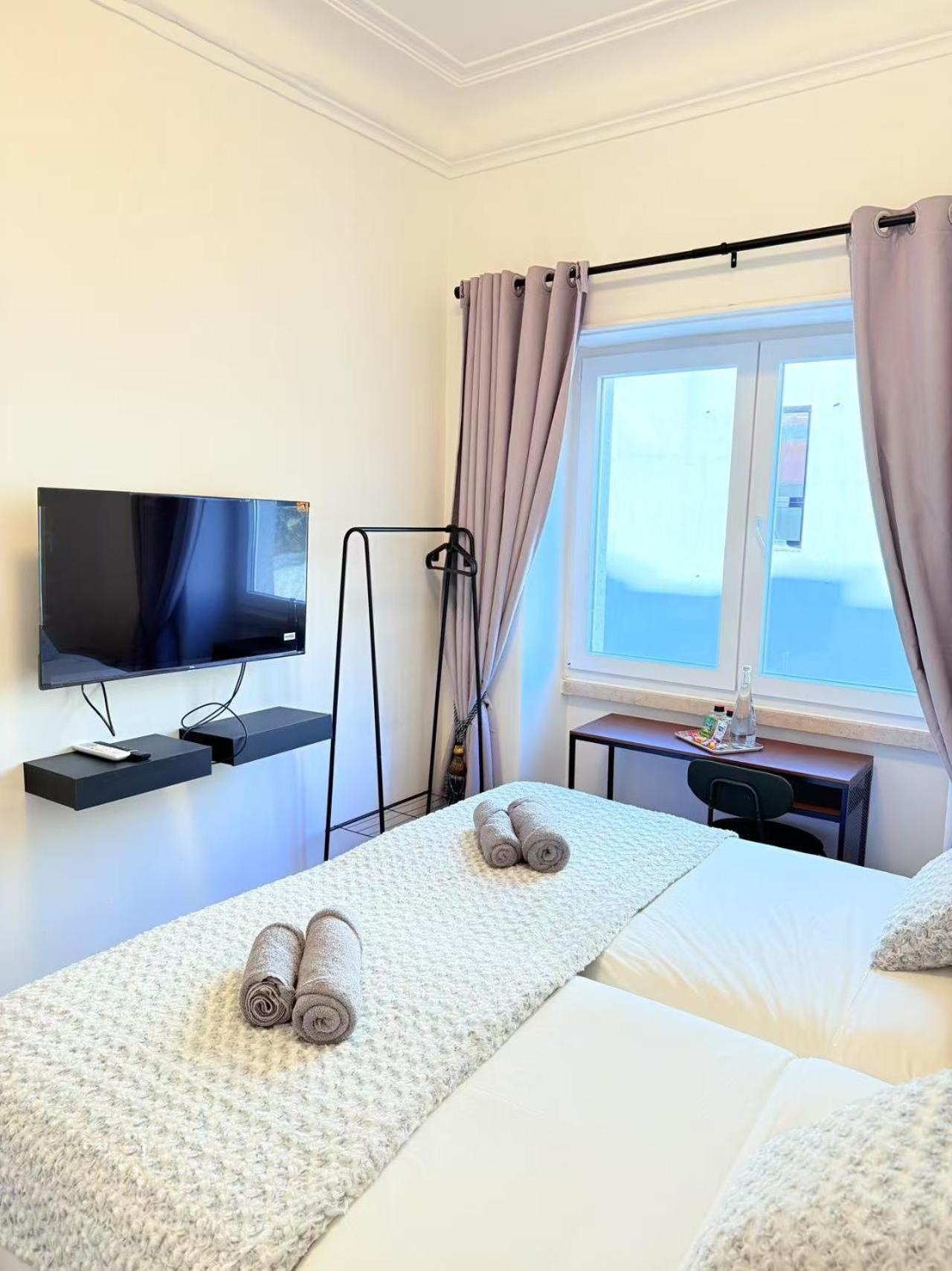 Happy Sintra Inn ภายนอก รูปภาพ