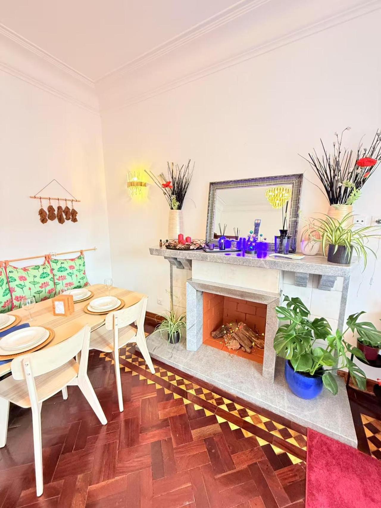 Happy Sintra Inn ภายนอก รูปภาพ
