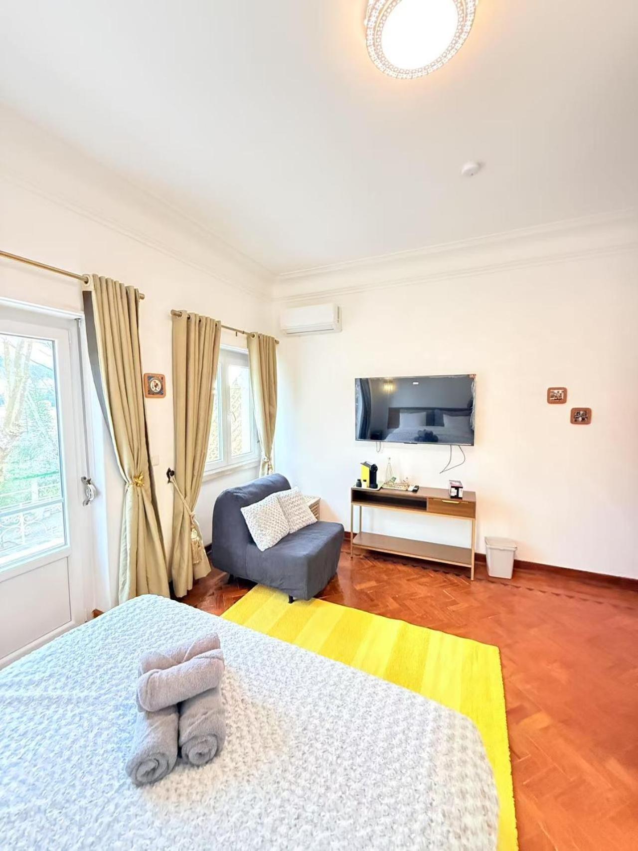 Happy Sintra Inn ภายนอก รูปภาพ