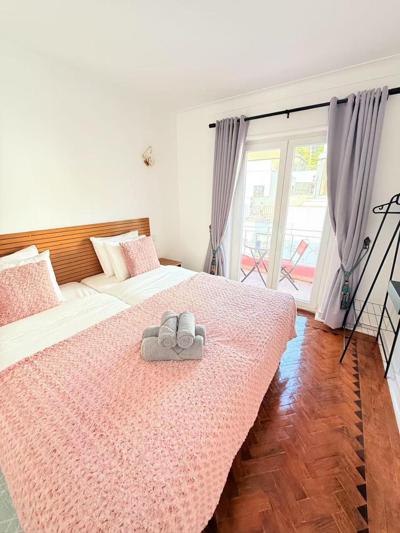 Happy Sintra Inn ภายนอก รูปภาพ